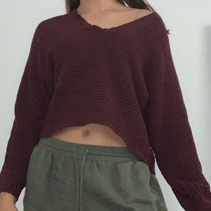 American eagle maroon sweater
